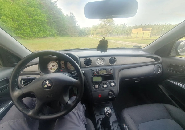 Mitsubishi Outlander cena 13500 przebieg: 377800, rok produkcji 2006 z Dębno małe 29